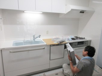 戸建てのセット型キッチンをシステムキッチン